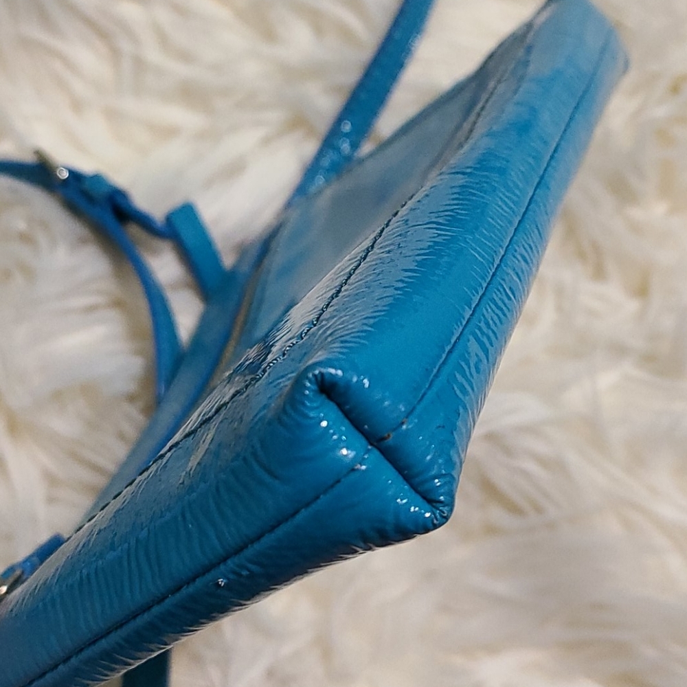 ❌️SOLD❌️Cole Haan Crossbody Bag - Picture 4 of 5